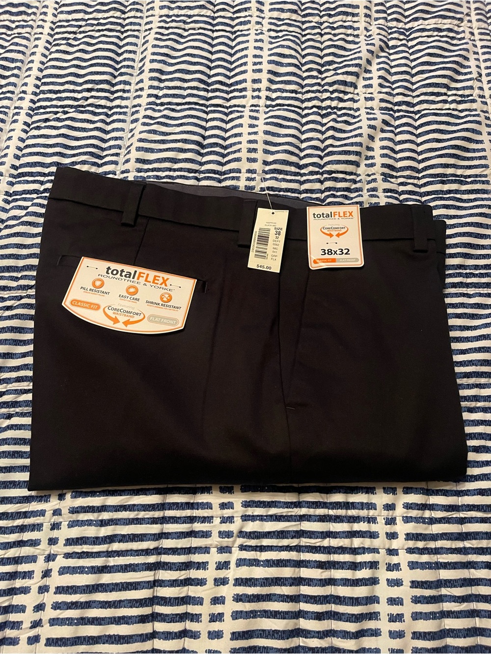 TotalFLEX Black Men’s Dress Pants - 38x32